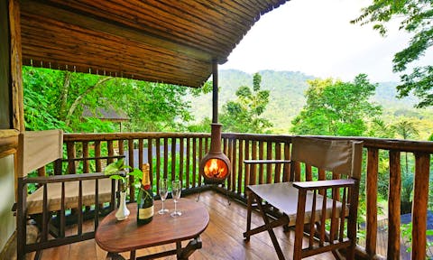 Buhoma Lodge